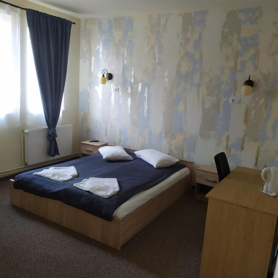 Hotel Astra Brasov Ngoại thất bức ảnh