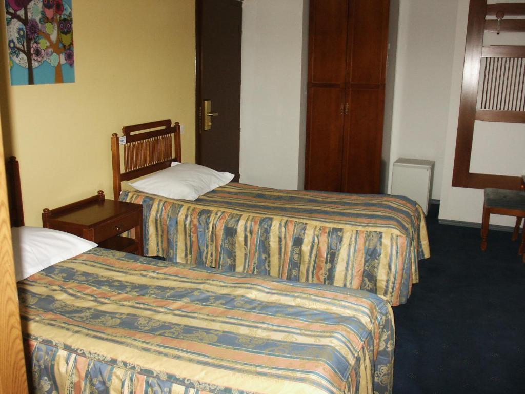 Hotel Astra Brasov Phòng bức ảnh