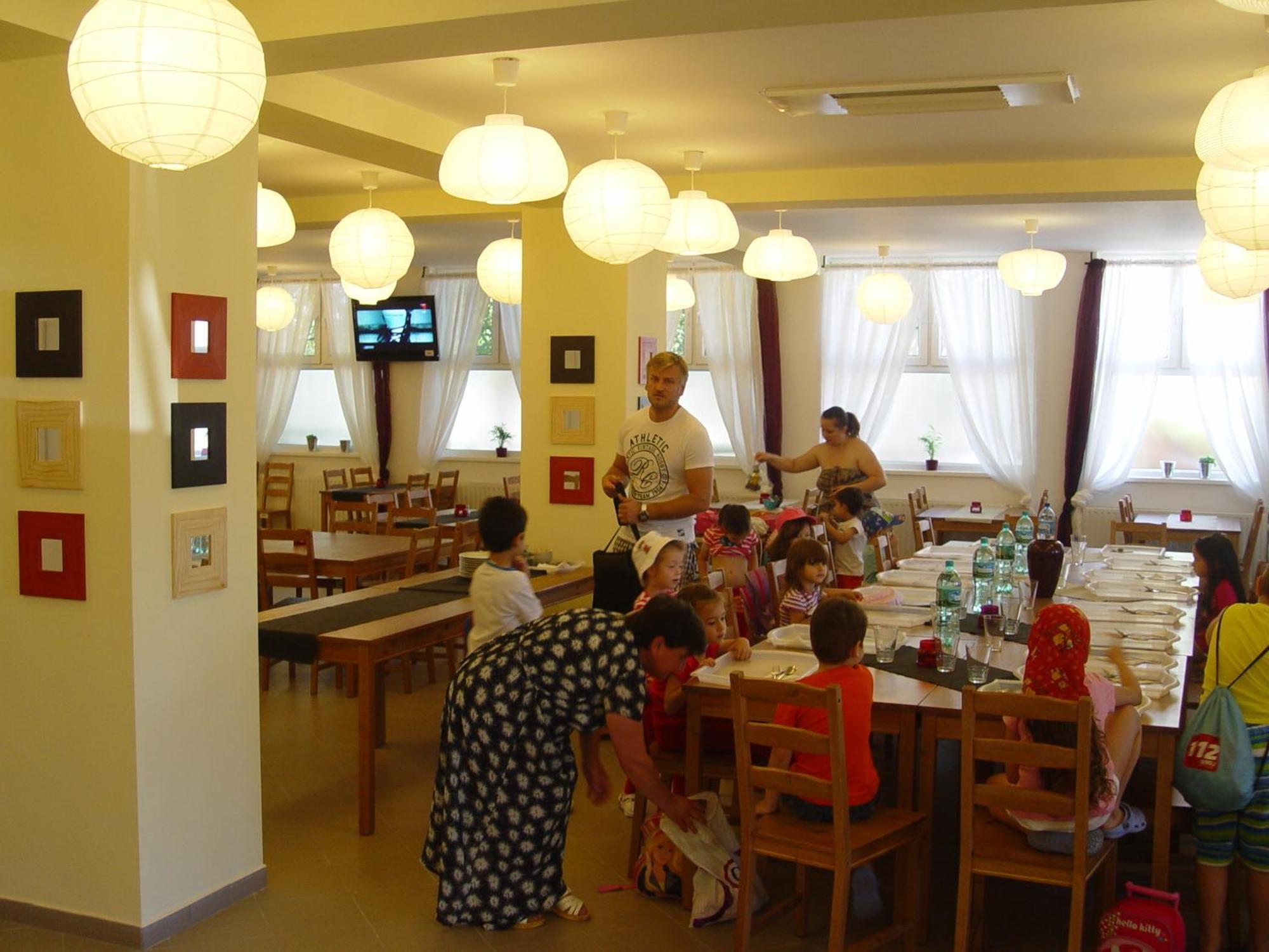 Hotel Astra Brasov Ngoại thất bức ảnh